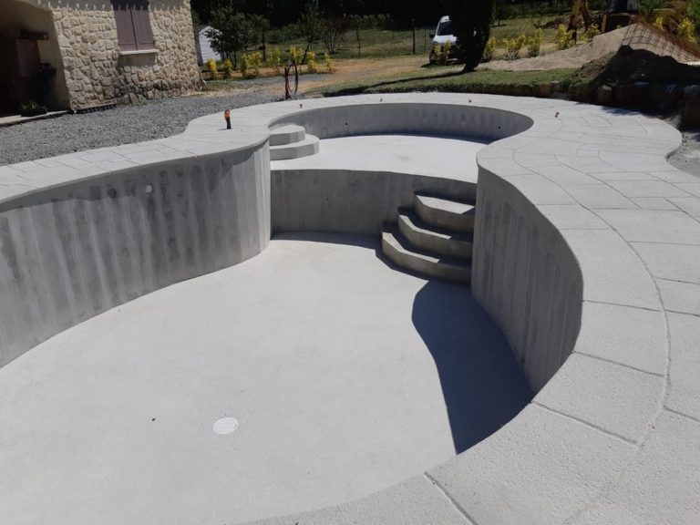 Forme piscine beton
